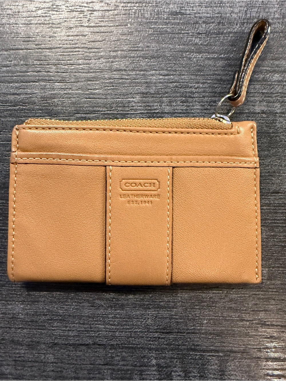 Vintage Coach Est 1941 Leather Coin Purse Keychain
